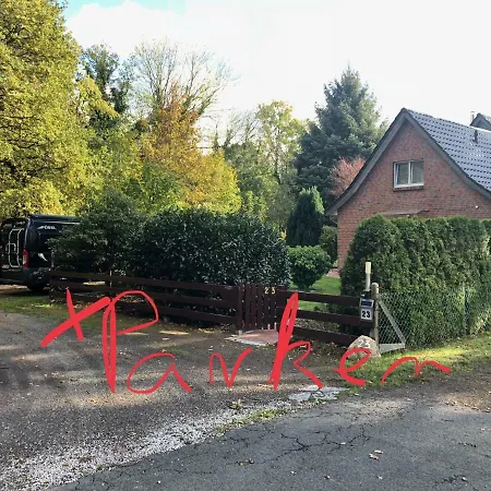 Einliegerwohnung In Landlicher Idylle *